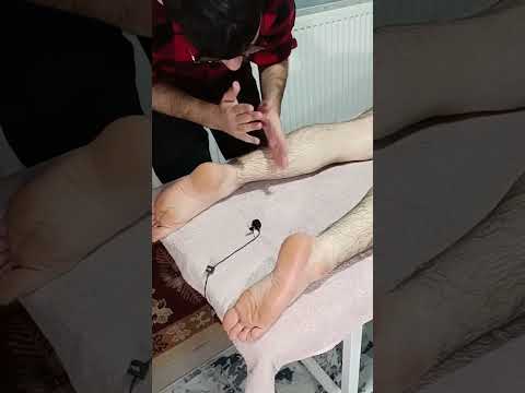 RELAXING MASSAGE FOR HINDSIDE LEGS AND FEET AFTER SPORTS #satisfying #relaxing #asmr #short #massage