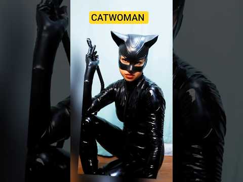 Catwoman PVCLATEX modeling  #catwoman # pvclatexmodel #thighhighboots