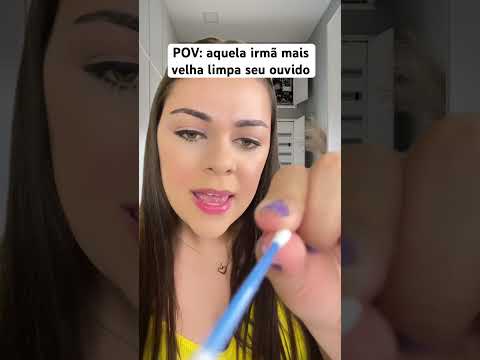 POV: aquela irmã mais velha limpa seu ouvido #humor #shorts