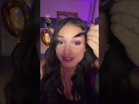 ASMR : je me maquille avec toi