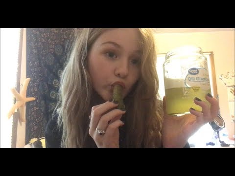 ASMR Sassy Walmart Cashier Roleplay | eating sounds | tapping 🍕