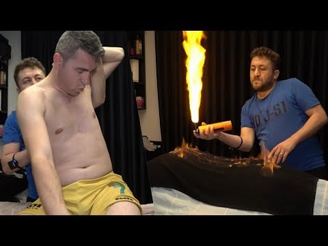 THIS BARBER FIRE MASSAGE IS UNIQUE 💈 CRACKS 💈 FOOT WASH 💈 DEEP TISSUE ASMR BARBER MASSAGE FOR YOU