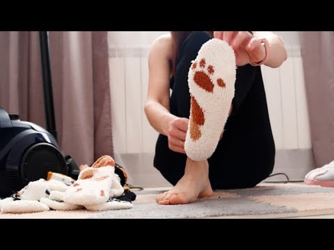 🐾Best Sock Unboxing Ever? Cozy Cat Paw Socks Put to the Vacuum Test!