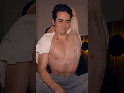 ASMR: Massaggio con Olio Intenso! #shorts