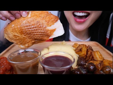 TURKEY DINNER (ASMR EATING SOUNDS) LIGHT WHIPSERS | SAS-ASMR