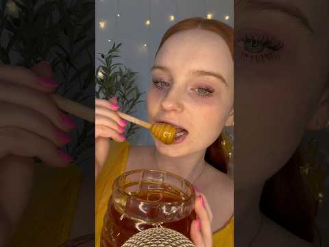 ASMR Eating Honey In A Jar! 🍯🐝