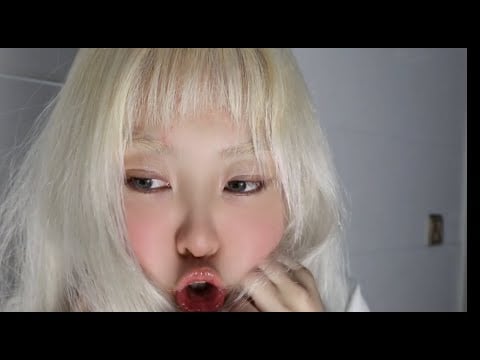 ASMR face squeezing mouth sounds