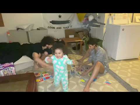 Vlog #29 - Puzzles and Food