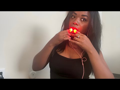 ASMR INTENSE MOUTHSOUNDS👄 W/ THUMB LIGHTS✨(beginner with them LOL)