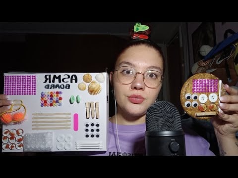 MY GIRLFRIEND MADE ME A FIDGET BOARD (Tapping, Scratching, Plastic Sounds e more) 😴💜 | ASMR ITA