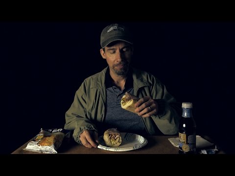 Let's Eat! #6 - Italian Hoagie + Old Bay Chips & Sweet Tea [ ASMR ]