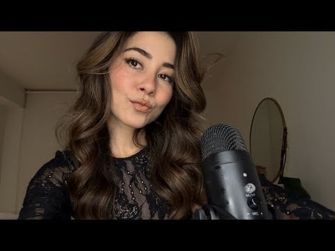 ASMR| Pure hand movements and mouth sounds❤️ Watch this after your Christmas dinner