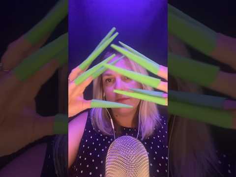ASMR FR / Je te détends avec ces doigts verts en origami #asmrfr #shortsasmr #asmr