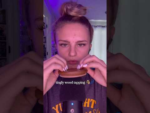 super tingly wood sounds 💤 #asmr #relax #triggersforsleep #tapping #shorts