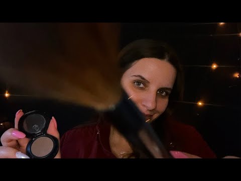 ASMR MAQUIANDO VOCÊ DELICADAMENTE para te relaxar | Asmr baixinho para dormir 💄