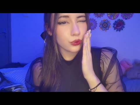 SCRACHING con mi ROPA + BESITOS 💋 en ASMR