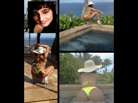 Nicki Minaj Reveals Bare Booty Bikini Photos Through Twitter - Commentary