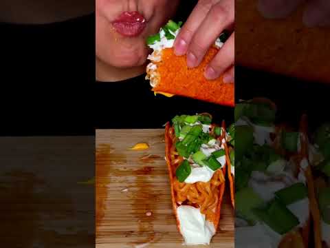 BULDAK RAMEN CHEESY TACOS #asmr #food #tacos #eat #mukbang