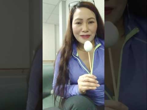 EATING BOILED EGG WITH BBQ SAUCE #shortsfeed #food #mukbang #everyone #eating #asmr #foodie #viral