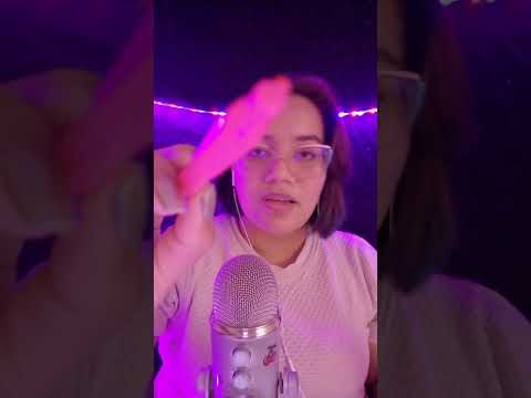 desenhando FORMAS no seu rosto #asmr #relax #triggersforsleep #visualtingle #asmrcameratouching