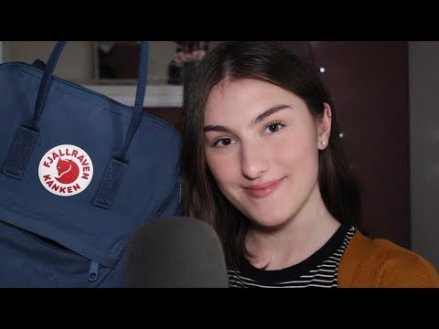 [ASMR]what‘s in my school bag📖😴 // whispering (german/deutsch)