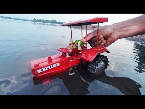 muddy Tractor Washing in River | swaraj tractor Muddy Cleaning | tractor video