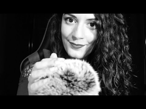 ASMR CANTANDO CANCIONES DE TELENOVELAS con Eco💖(en Blanco y Negro)