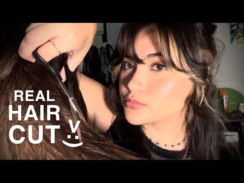 ASMR | Hair Cutting Roleplay 💇🏻‍♀️ (For Sure a Professional)