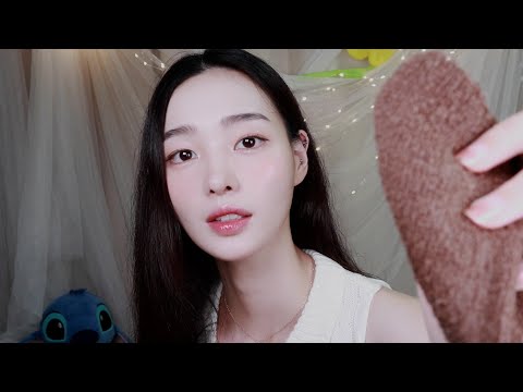 ASMR(Sub) 감기걸린 친구 간호해주고 재워주는 상황극 | 체온계+스킨케어+ 심장소리 | Let me take care of you Roleplay