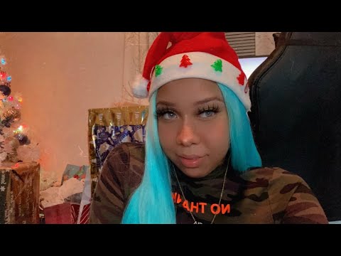 ASMR AWKWARDLY FLIRTY CHRISTMAS CAROLER 💙