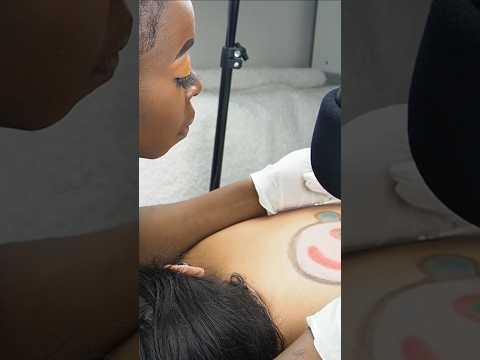 Drawing on my husbands back while he#sleeps #relaxing #asmr #pampering #satisfying #foryou #explore