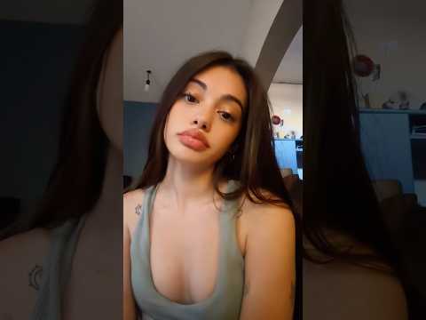 ASMR me decis no a todo #asmr #makeup #mouthwhisper #asmrbesitos #visualtingle #triggersforsleep