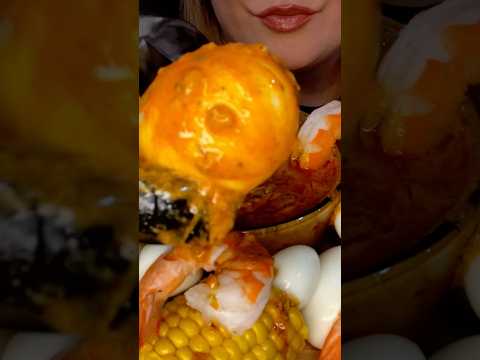 EGG AND SEAFOOD BOIL #asmr #seafoodboil #eggs