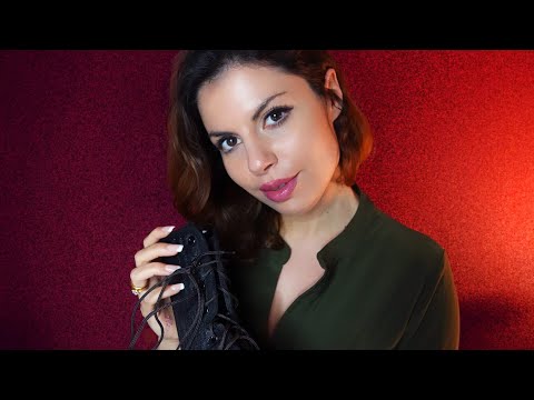 ASMR Girlfriend Kümmert sich um deine Schmerzen Roleplay | Personal Attention