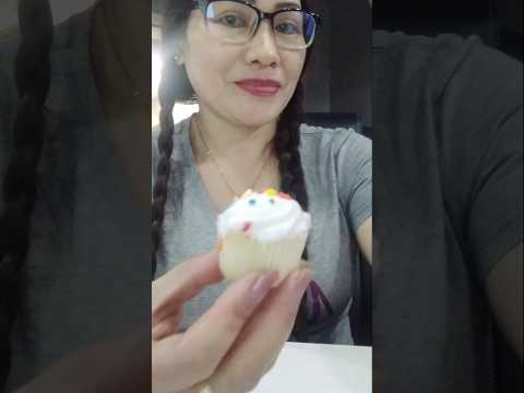 MINI CUP CAKE IS NOT ENOUGH  #food #shortsfeed #everyone #mukbang