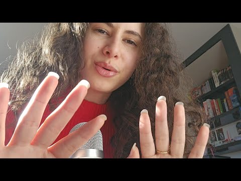 ASMR français 🇲🇫 Je touche ton visage de manière aléatoire  English subtitles