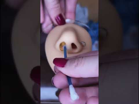Limpando seu nariz - vídeo satisfatório | ASMR #shorts