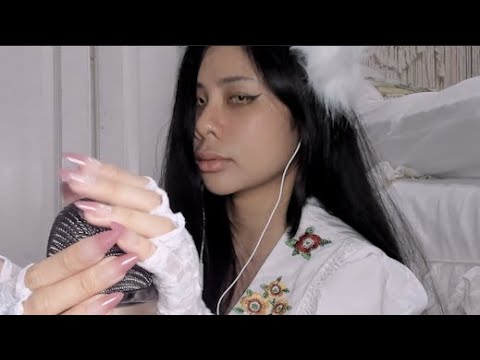 ASMR・☆・Wolf Triggers 🐺🌕 Trigger Assortment (Mic scratching, Gloves, Tail Sound etc)