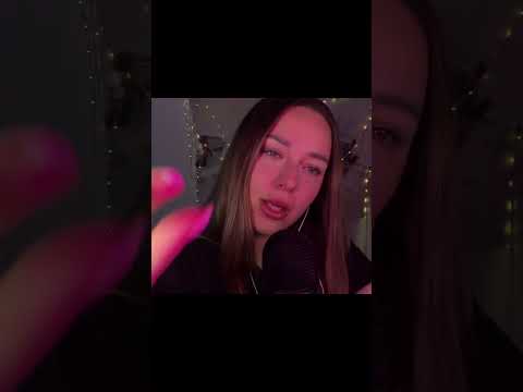 ASMR Scratching #asmr #asmrscratching #asmrslow #asmrtingles