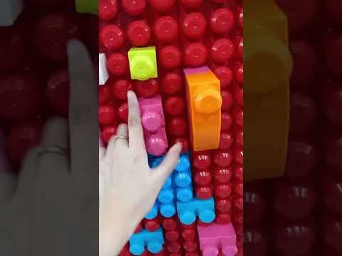 ASMR | Random Triggers in Toys"R"Us (Tapping, scratching, camera touching, no talking)