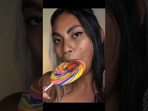 ASMR LOLLIPOP WITH POP ROCK CANDY 😍🍭 #asmrtriggers #asmr #lollipop #poprock #food #eating