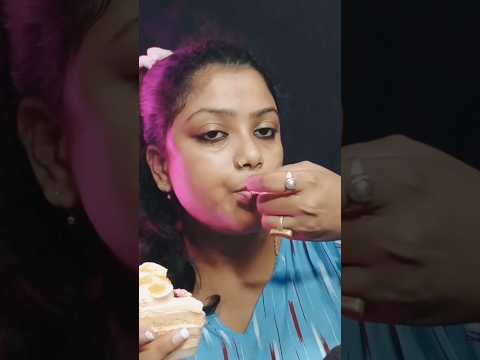 ASMR Pastry Eating 😋 #asmrshraboni #asmr #shorts