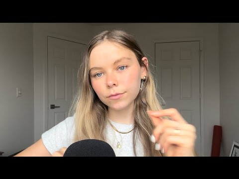 ASMR mic scratching, nail tapping + finger flutters🫶