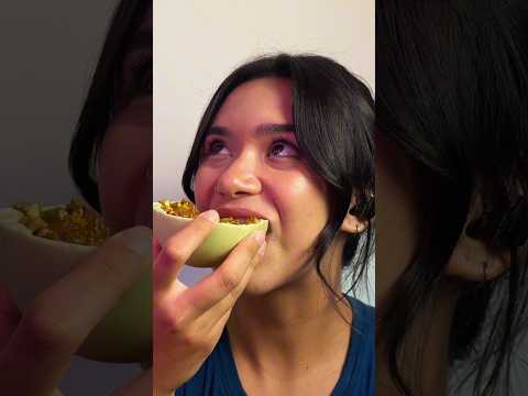 ASMR Comendo Ovos de Páscoa - Pistache