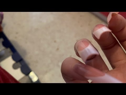ASMR AGRESSIVO POR LA HABITACIÓN (📷 TAPPING)