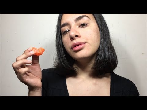 ASMR EN ESPAÑOL - COMIENDO GOMITAS