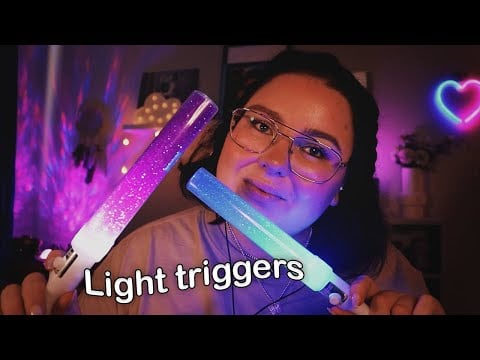 ASMR "Follow the light" Triggers / Eating bad energy (SVENSKA)