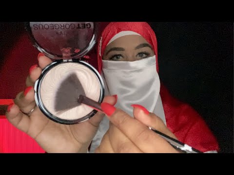 🎁1 MINUTE ASMR - QUICKLY DOING YOUR HOLIDAY MAKEUP #1minuteasmr #makeupasmr