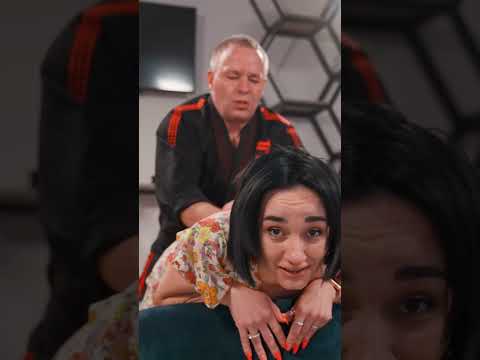 Wow! Extreme back chiropractic with cracks and stretchs for Maria #chiropractic