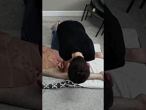 TURKISH BODY AMAZING ASMR MASSAGE #massage #asmr #easyturkish #relax #chiropractor #relaxing